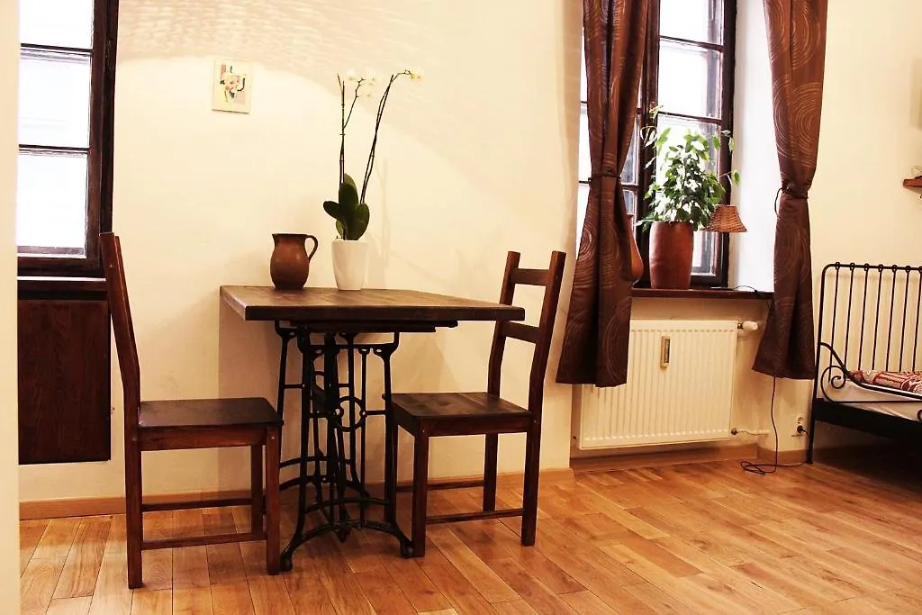 Apartamenty Stary Rynek Klasztorna Poznań 0*,